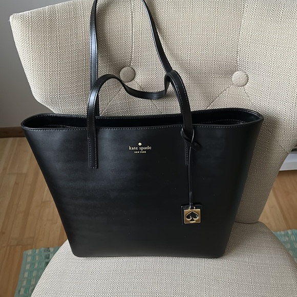 Kate Spade tote style bag - Picture 2 of 4